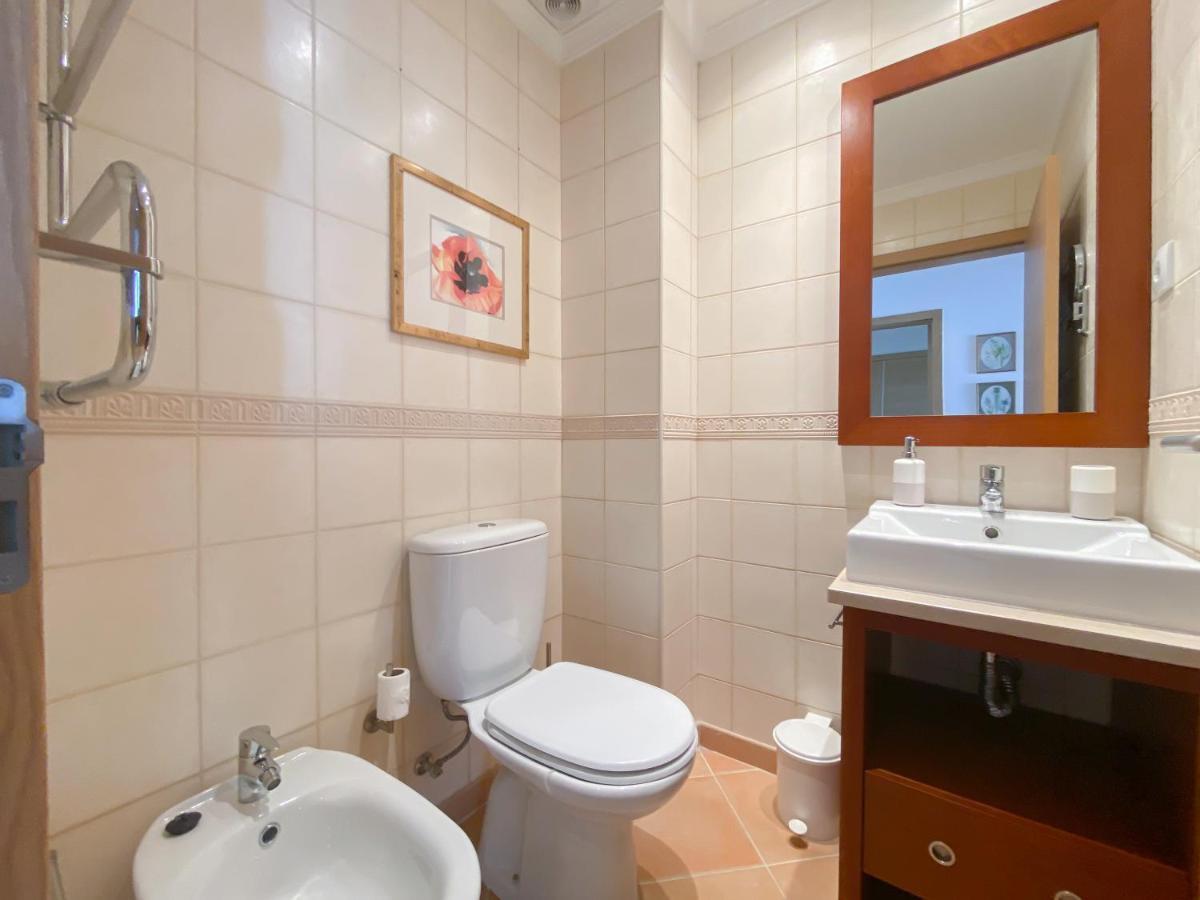Appartement Charming With Panoramic View And Pool #1932 Lagos