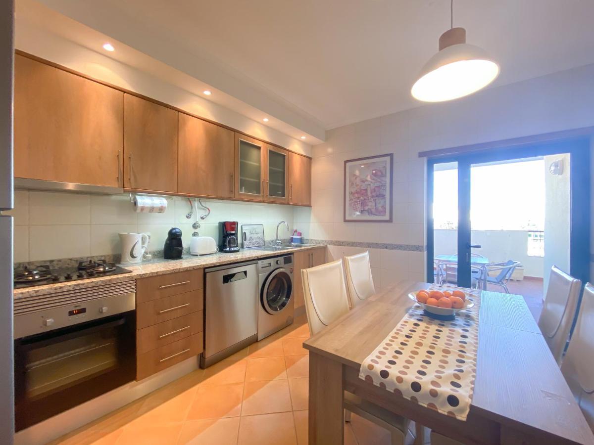 Charming With Panoramic View And Pool #1932 Appartement
