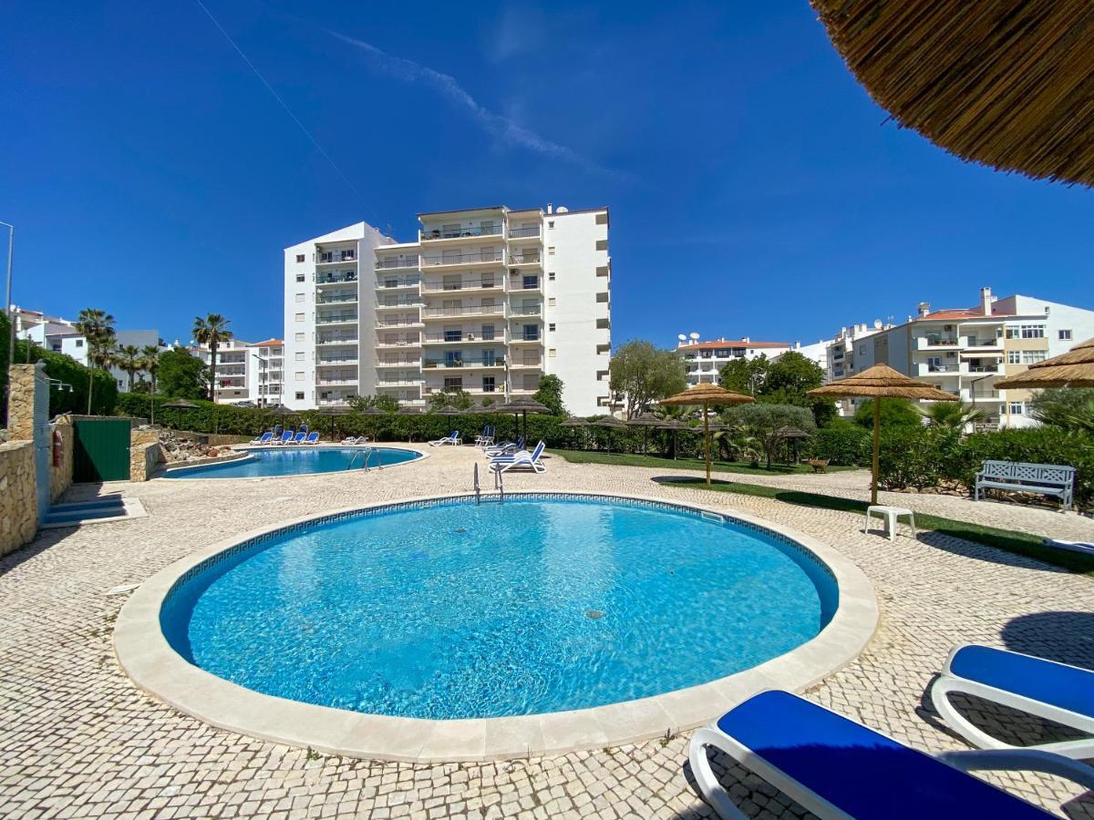 Charming With Panoramic View And Pool #1932 Appartement
