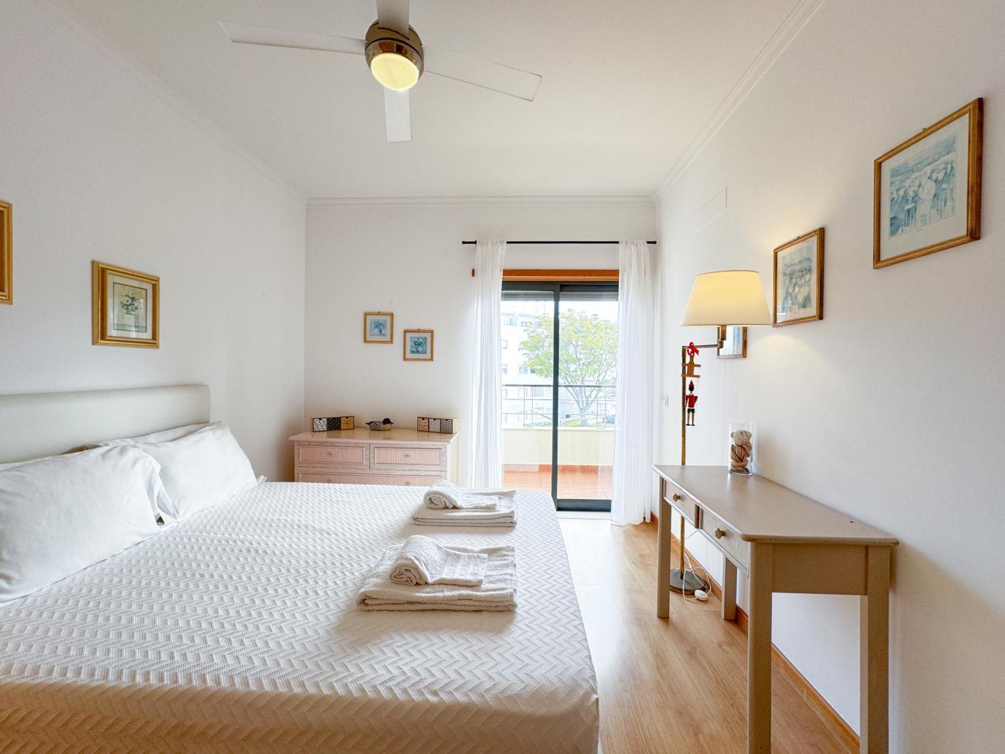 Charming With Panoramic View And Pool #1932 Appartement